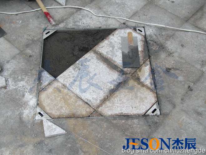 不鏽(xiù)鋼井蓋安裝 不鏽鋼井蓋安裝