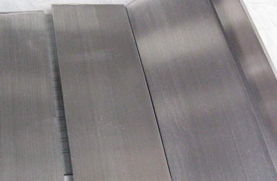 304不(bú)鏽鋼材(cái)質板材圖 304不鏽(xiù)鋼材質板材圖