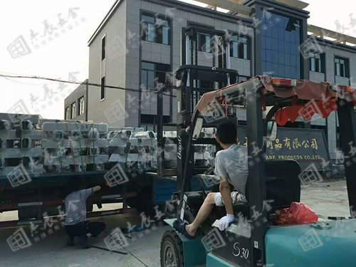 精东天美麻豆果冻传媒mv客戶定製不鏽鋼護(hù)欄真實發貨場景 精东天美麻豆果冻传媒mv客戶定(dìng)製(zhì)不鏽鋼護欄(lán)真實發貨場景