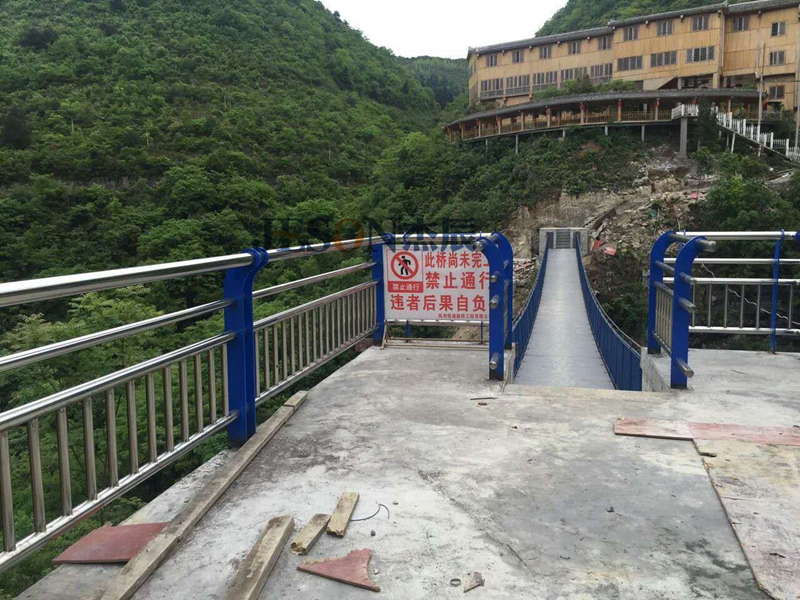 精东天美麻豆果冻传媒mv景(jǐng)區護欄 精东天美麻豆果冻传媒mv景區護欄