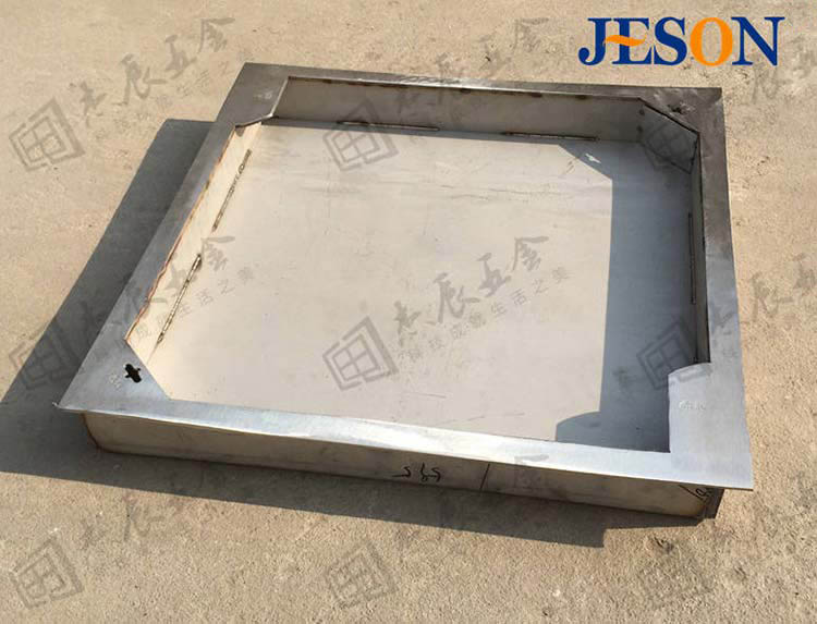 不鏽鋼包邊井蓋02