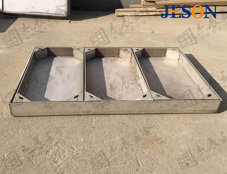 不鏽鋼三合一隱（yǐn）形井蓋（gài）02